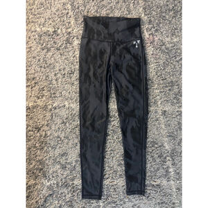 Mono B leggings